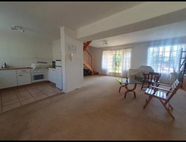 3 BEDROOM TOWNHOUSE FOR SALE IN BASSONIA